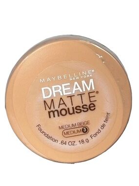 LAST ONE! Maybelline Dream Matte Mousse Foundation - Medium Beige (Medium 3)
